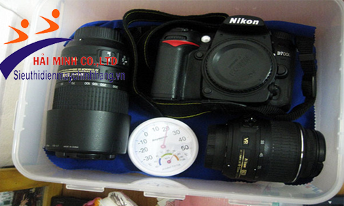 Máy ảnh bị ẩm phải làm sao?